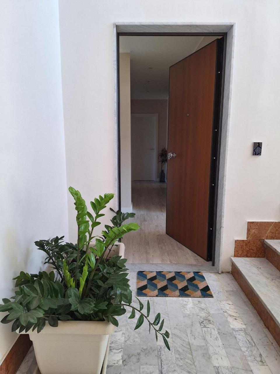 Elpida Apartment Reggio Calabria Exterior photo